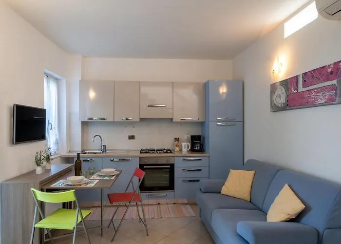Toni - Tzr240 By Interhome
